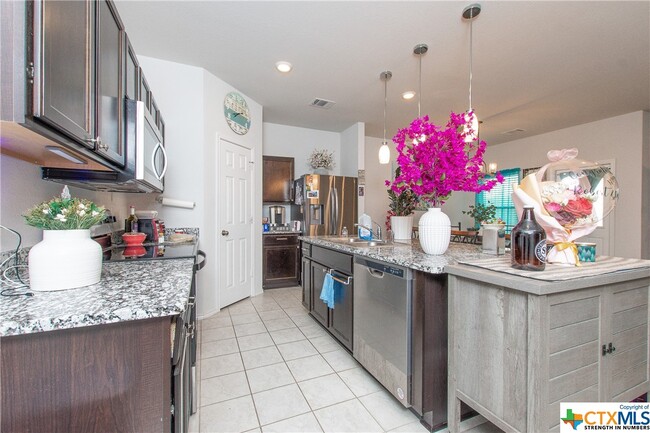 Building Photo - 3806 Tanchico Dr