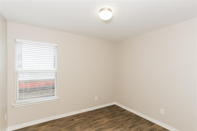 Building Photo - 6160 Balcony Ln