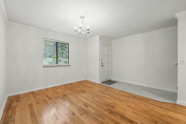Building Photo - 5811 Atlantic Blvd