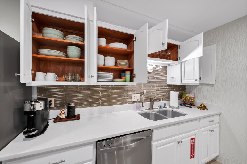 Building Photo - 363 Harbor Dr