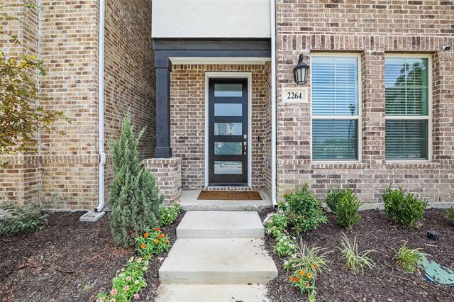 Building Photo - 2264 Palomino St