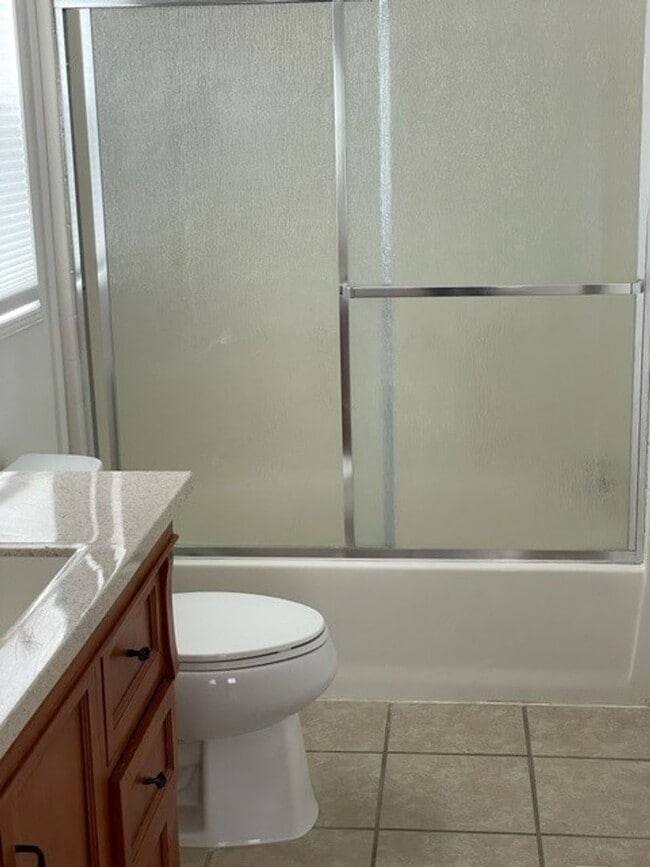 Building Photo - 273 Miriam Way