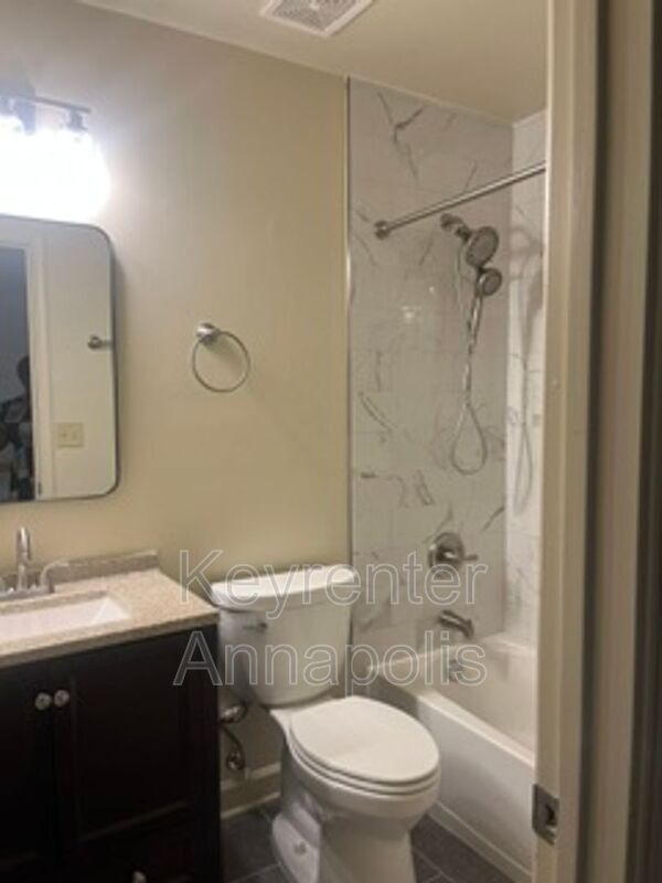 Building Photo - 1104 Wickford Ct