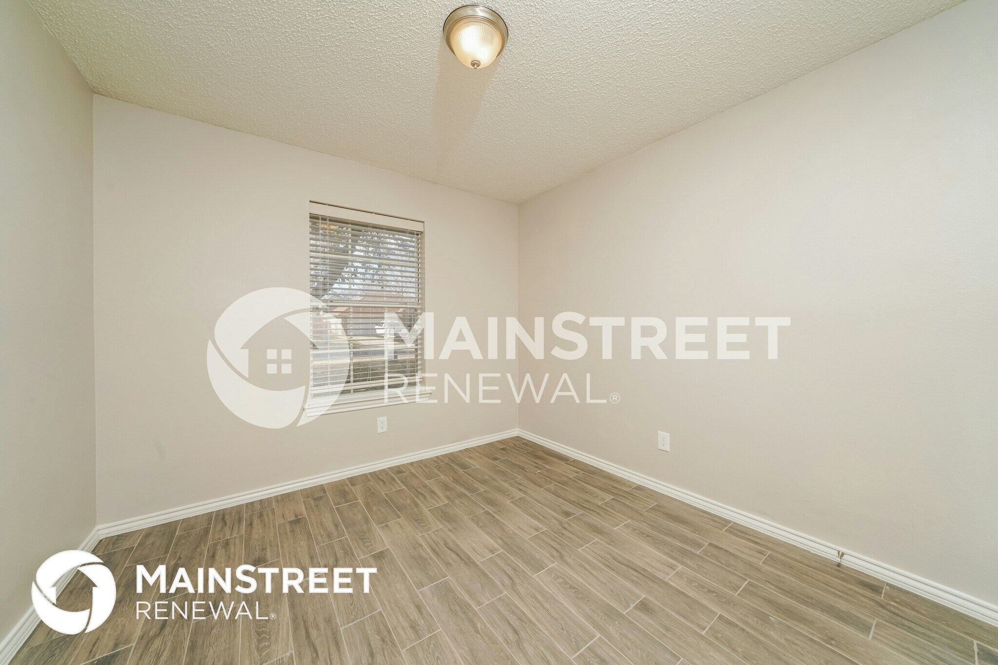 Building Photo - 922 Bayfield Dr