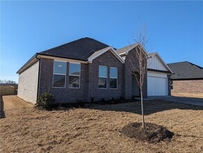 Building Photo - 385 W Branta St