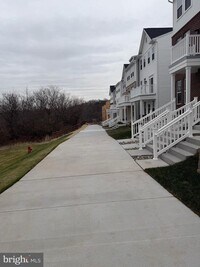 Building Photo - 763 Platinum Dr