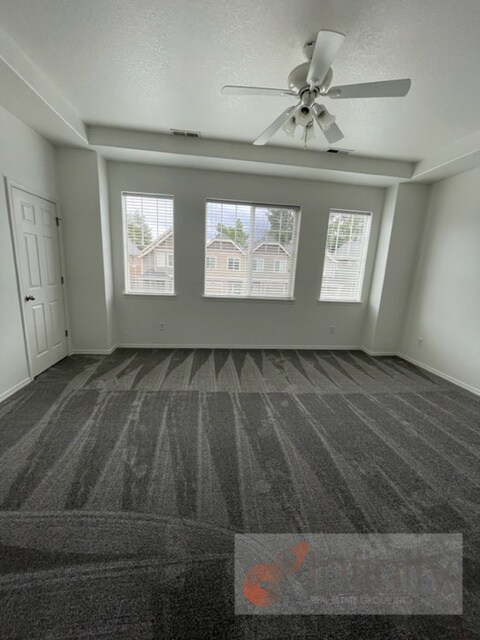 Building Photo - 21847 SW Vintner Ln