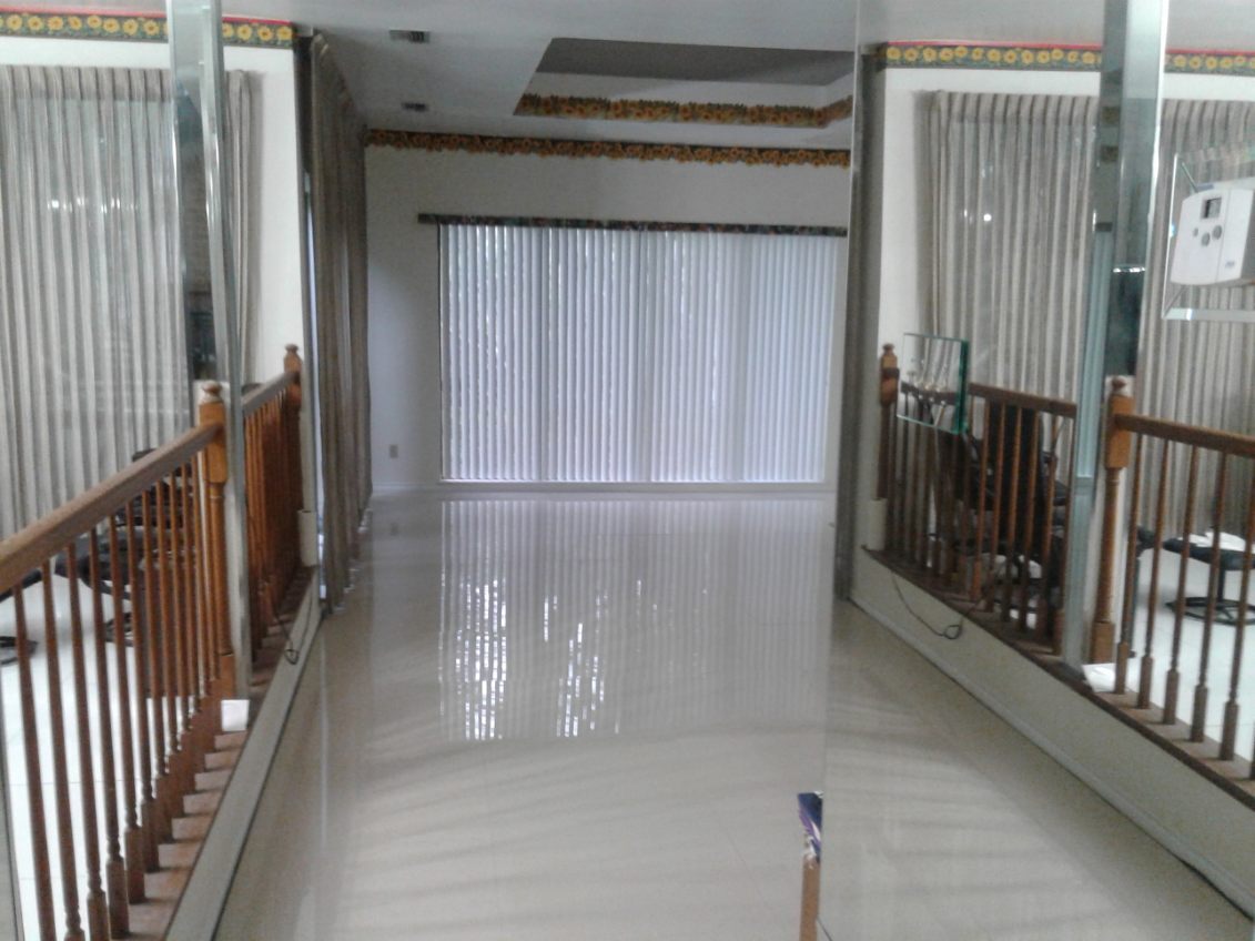 Building Photo - 3834 Willow Springs Ln