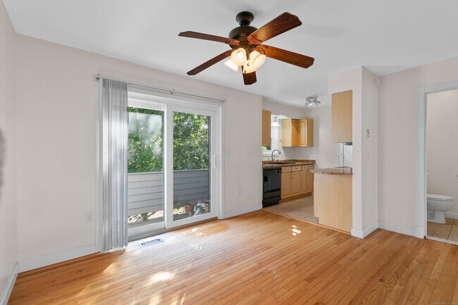 Building Photo - 58 Edgewood Ave