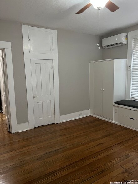 Building Photo - 129 W Young