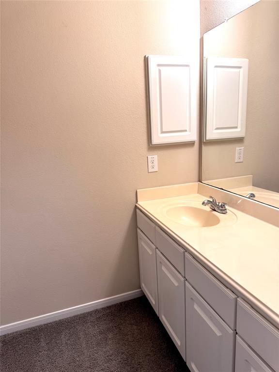 Building Photo - 5042 Ivy Fair Way