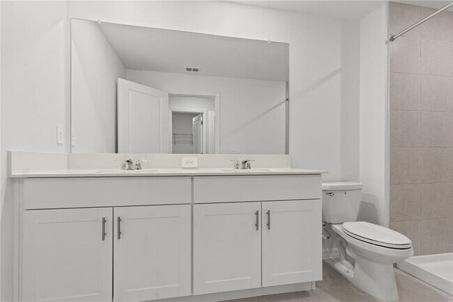 Building Photo - 36064 Risa Michele St