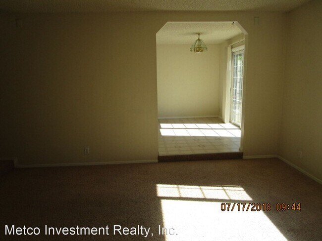 Building Photo - 3 br, 1 bath House - 1033 Waverly St.