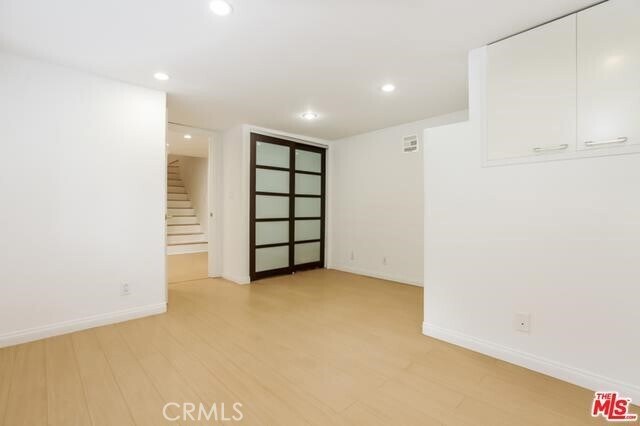 Building Photo - 2400 N Beverly Glen Blvd