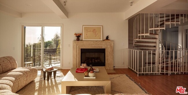 Building Photo - 8464 Cole Crest Dr