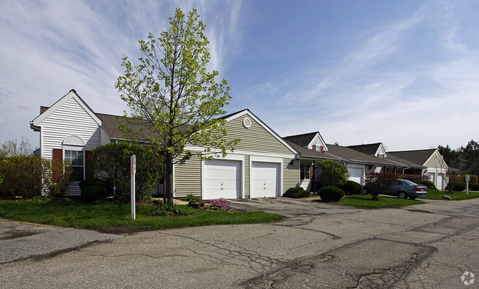 Concord Place Apartments 9791 Woodcreek Dr Mentor OH 44060