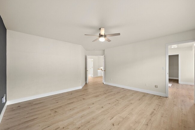 Building Photo - Immaculate 4-Bed Federal Way Home | Smart Tech, Tesla Charger, & Near JBLM!