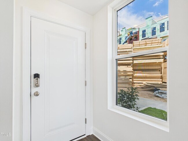 Building Photo - 1259 Shaw View Aly