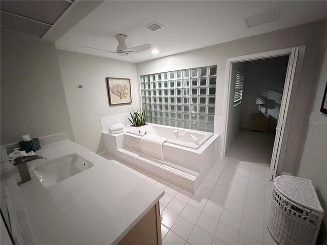 Building Photo - 2709 Casey Key Rd