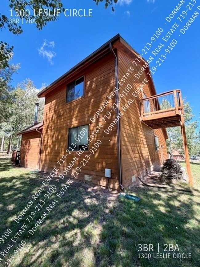 Building Photo - 1300 Leslie Cir