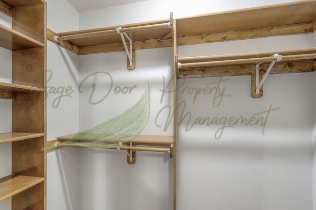 Building Photo - COMING SOON IN GRAIN VALLEY!!!