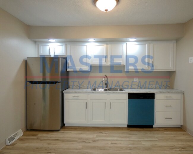 Building Photo - Cozy & Convenient Toledo Rental in a Great Neighborhood