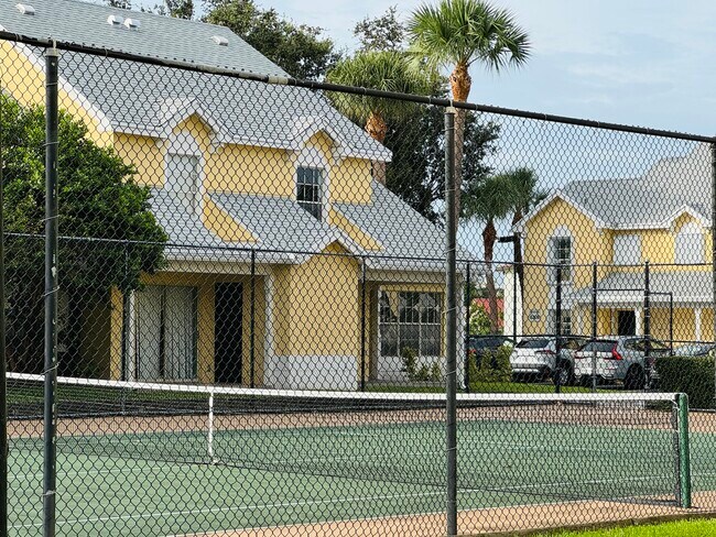Building Photo - 6323 La Costa Dr