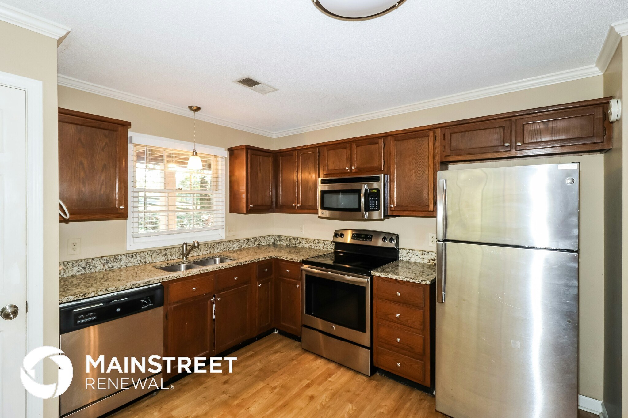 Building Photo - 1483 Wood Trail Cir