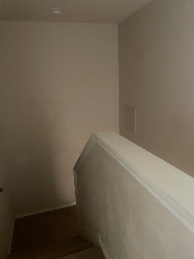 Building Photo - 128 Bolero Way