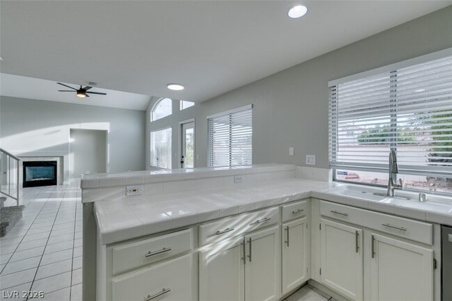 Building Photo - 9705 Ridge Creek Pl