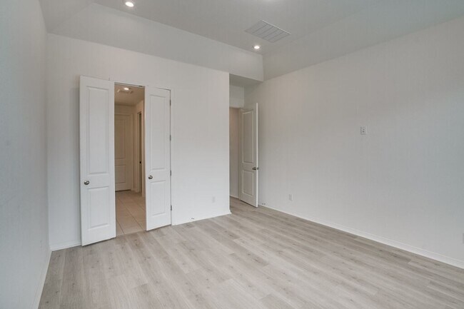 Building Photo - 1132 Spring Gulch Ln