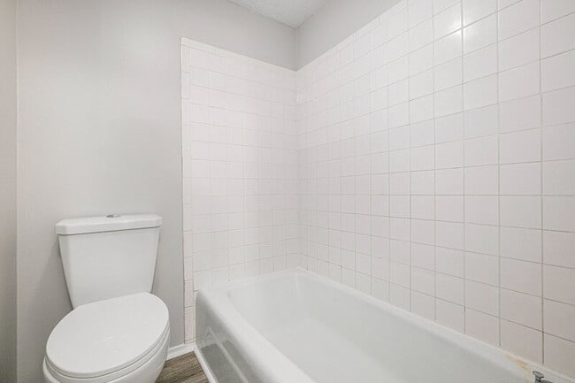 Building Photo - 11812 Arbor St