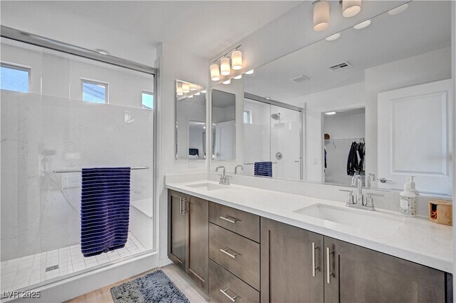 Building Photo - 7756 Seville Estates Ct