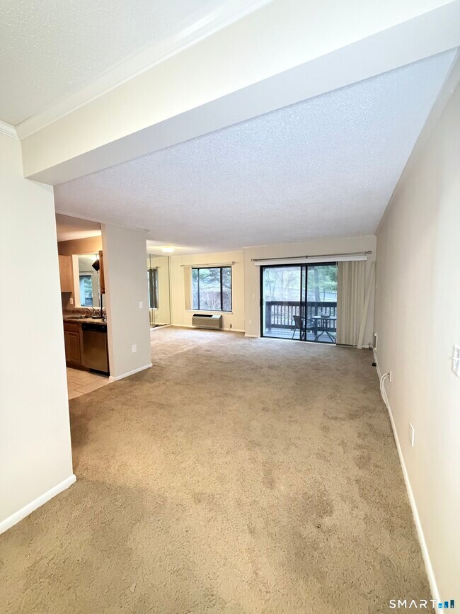 Building Photo - 175 Mill Pond Rd