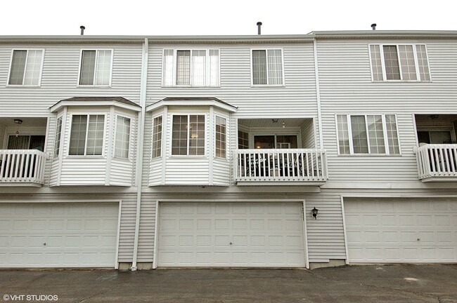 Building Photo - 2237 Dawson Ln