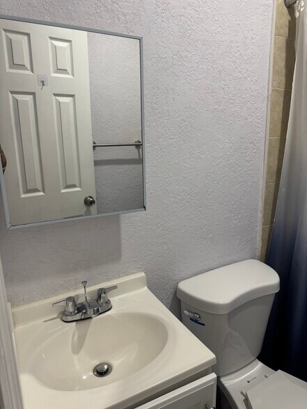 Building Photo - 4181 NW 34th Way