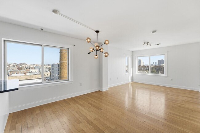 Building Photo - 5509 Madison St