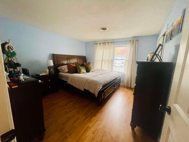 Building Photo - 50 Edward J Roy Dr