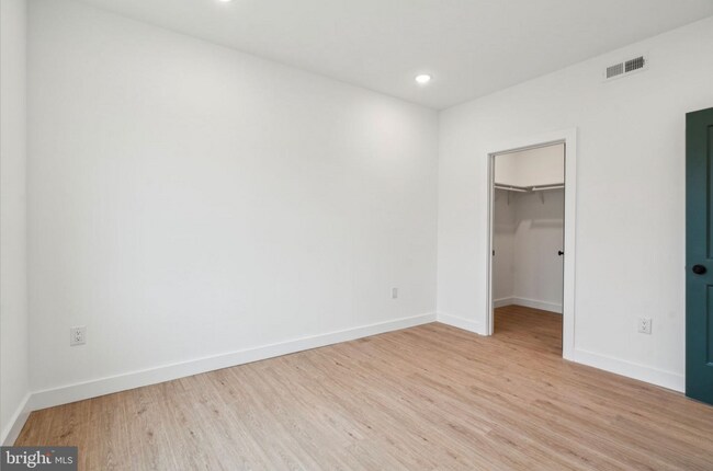 Building Photo - 4181 Mantua Ave