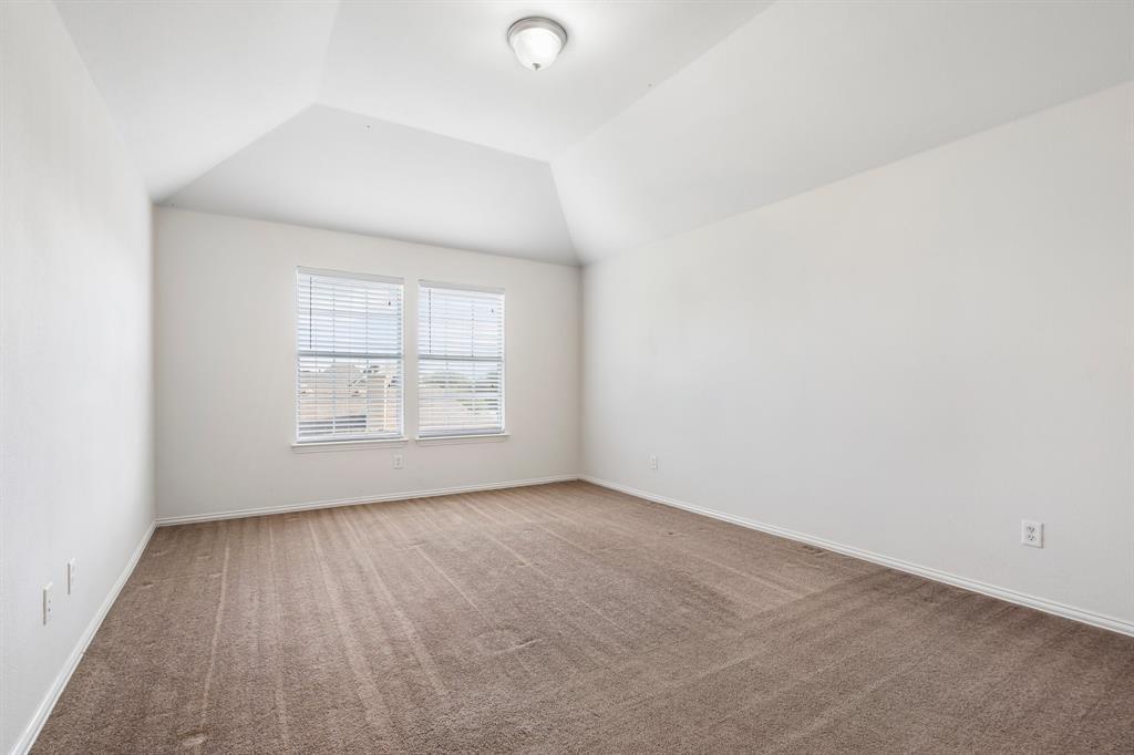 Building Photo - 910 Waterside Dr