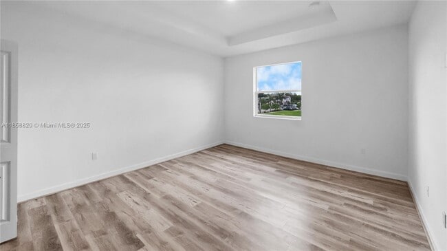 Building Photo - 5534 NW 27th Pl