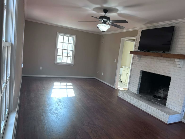 Building Photo - 1773 Timber Lake Rd NW