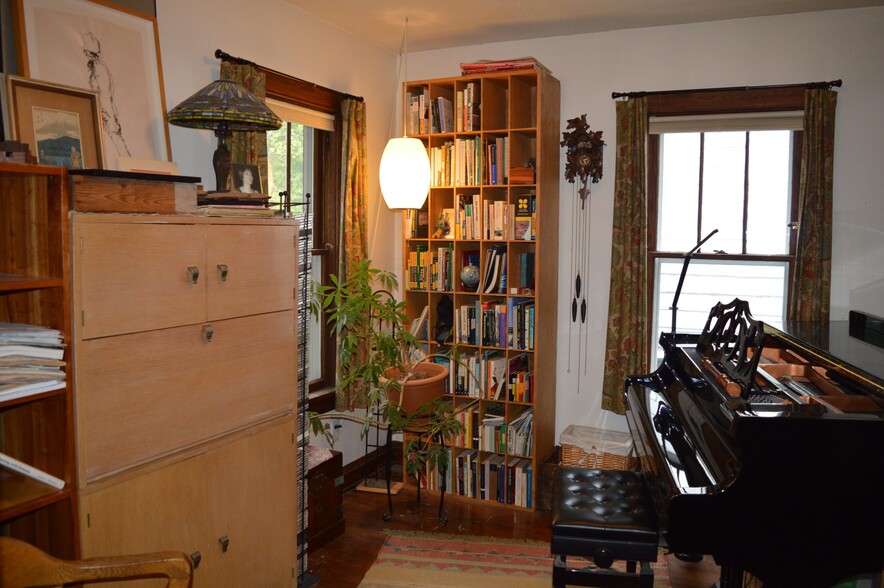 Building Photo - 2630 Hoard St