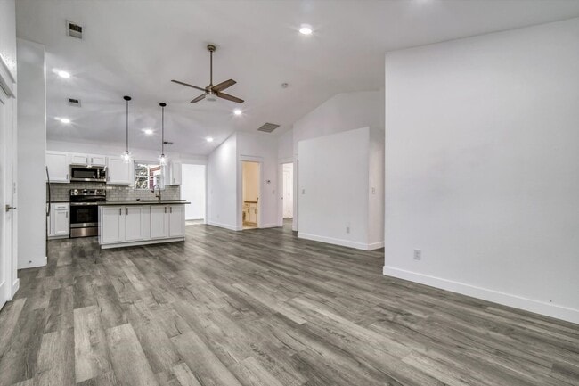 Building Photo - Charming Olde Town Arvada Home!