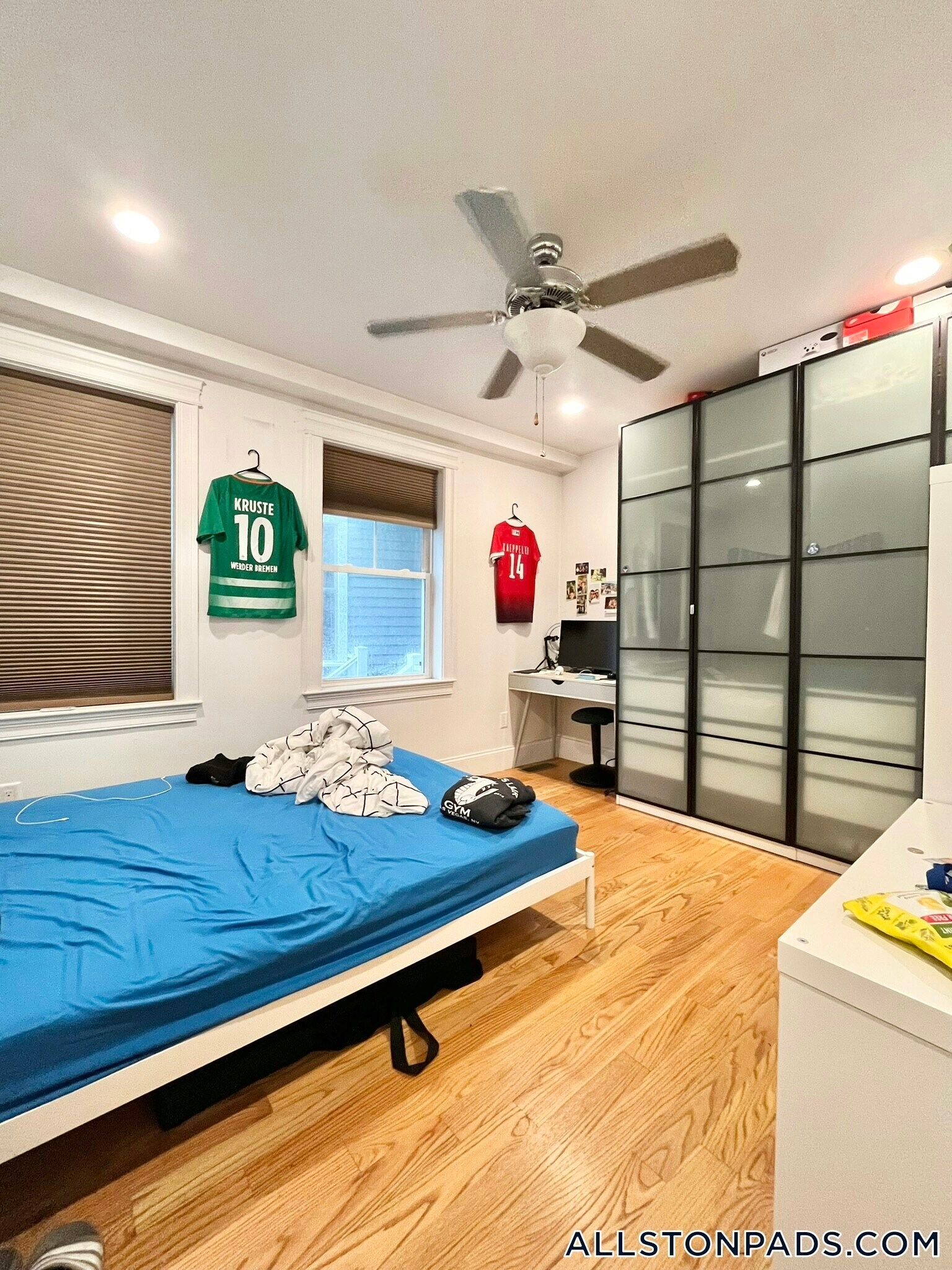 Building Photo - 12 Fern St