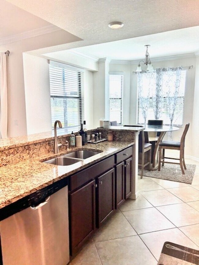 Building Photo - AVAILABLE FEBRUARY 1!! - 2026 WINTER SEASON AND BEYOND! LAKEWOOD NATIONAL GOLF/TENNIS