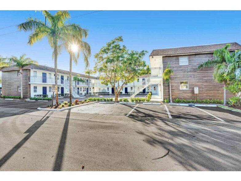 Building Photo - 50 Davie Blvd