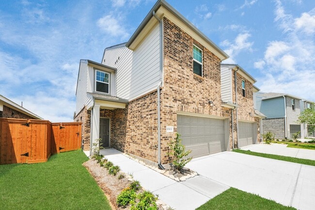 Building Photo - 10309 Costa Ter Dr