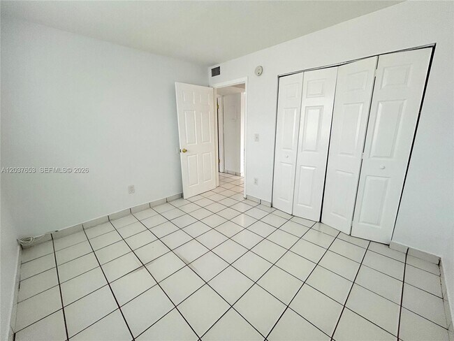 Building Photo - 15332 SW 72nd St