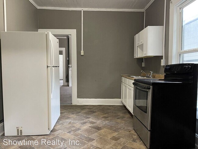 Building Photo - 1 br, 1 bath House - 2827 Waverly Ave. Unit A